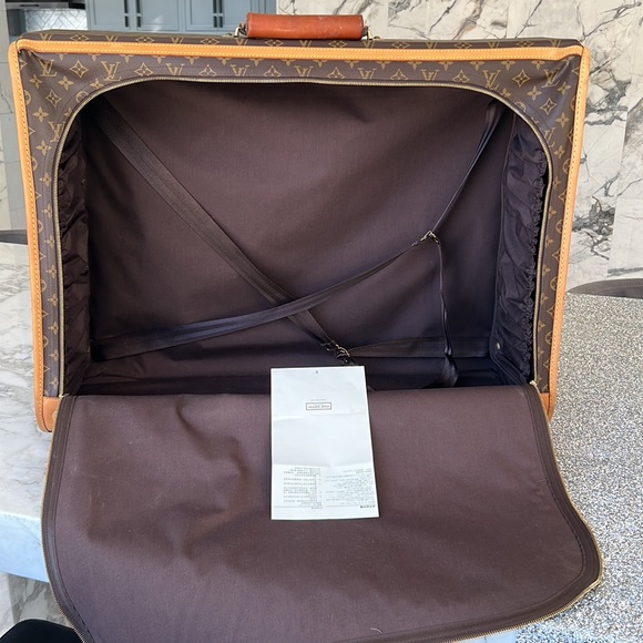 Louis Vuitton Suitcase - Picture 7 of 11